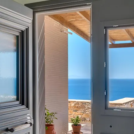 Villa Syros Escape