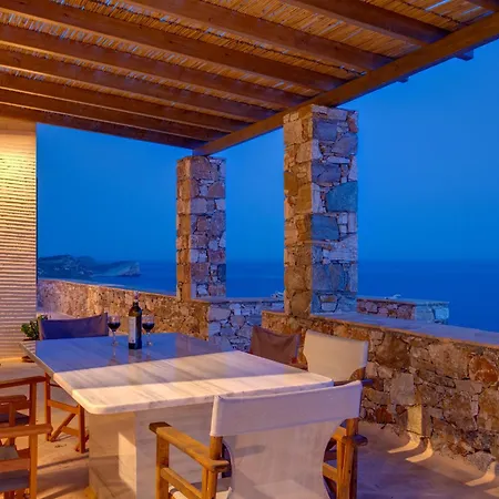 Syros Escape
